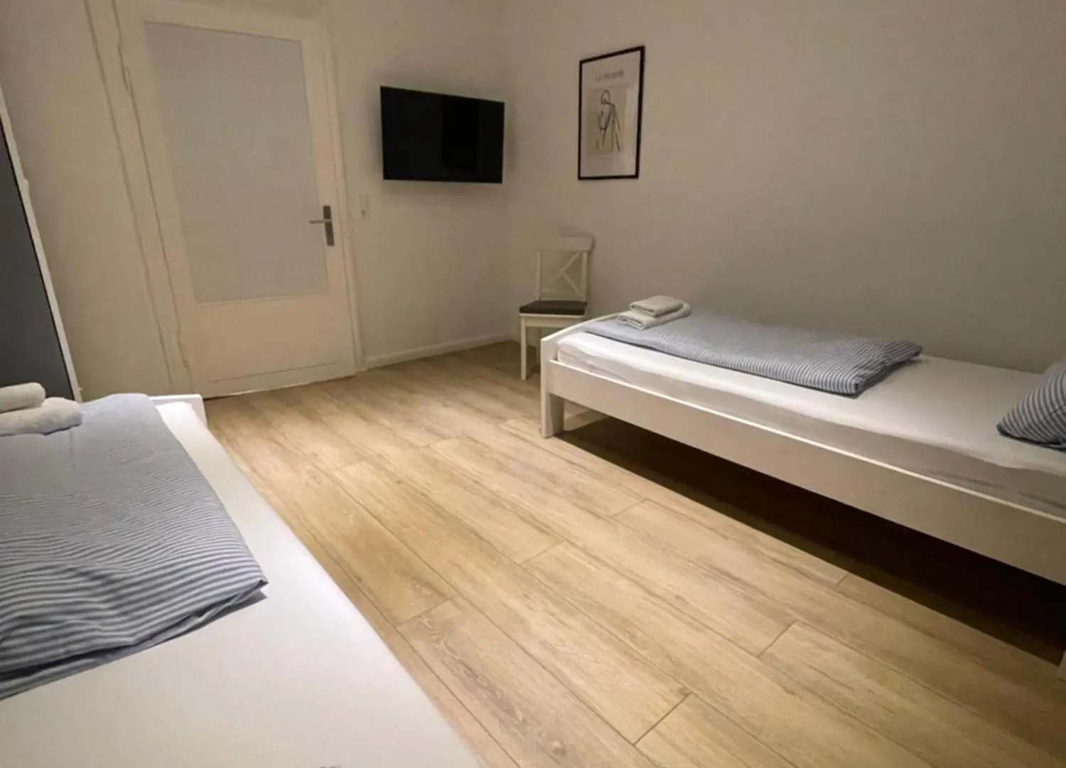 Schoene Wohnung In Charmanter Stadtvilla Messenaehe Ανόβερο 0*,